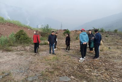 馬邊縣正極材料用地召開(kāi)現(xiàn)場(chǎng)辦公會(huì)