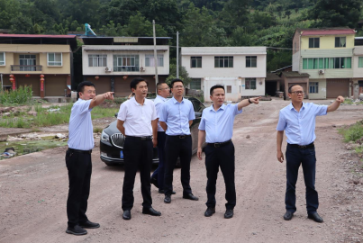 四川路橋黨委委員、副董事長胡元華一行赴蜀能礦產(chǎn)調(diào)研指導(dǎo)工作